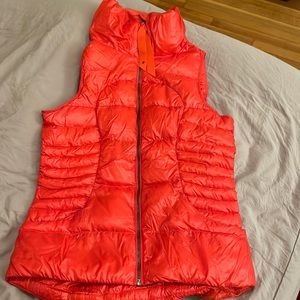 Lulu lemon vest orange / red!